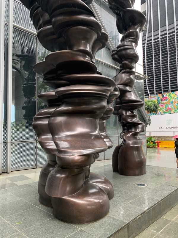 additional photograph of the sculpture on this page