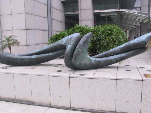 additional photograph of the sculpture on this page