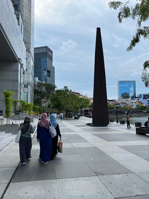 additional photograph of the sculpture on this page