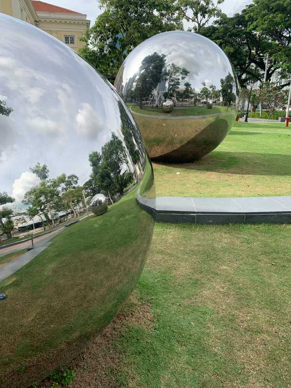 additional photograph of the sculpture on this page