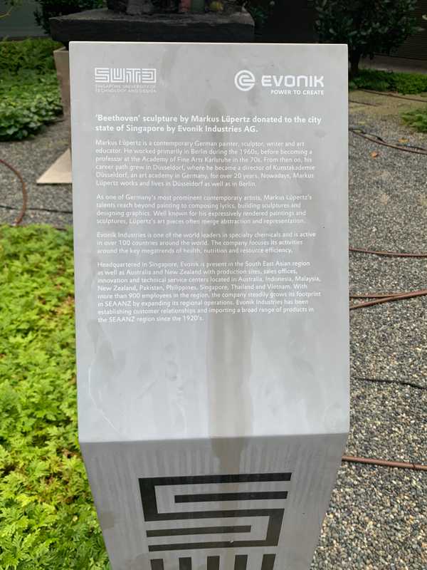 additional photograph of the sculpture on this page
