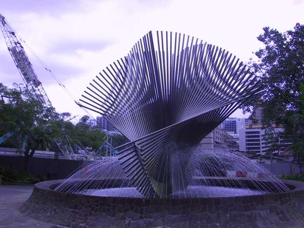 additional photograph of the sculpture on this page