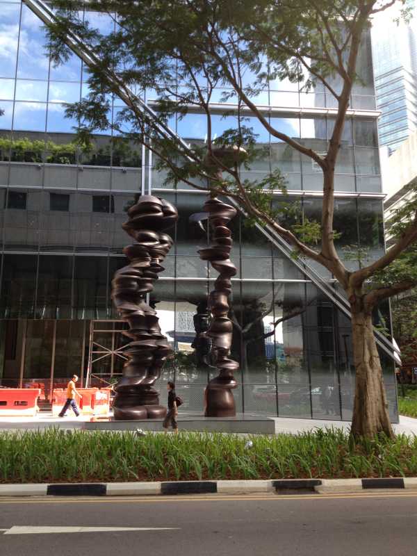 additional photograph of the sculpture on this page