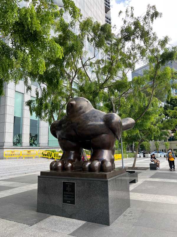 additional photograph of the sculpture on this page